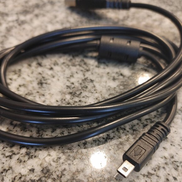 USB Cable for Nikon Coolpix AW110, L25, L26, L28, L620, L810, L820, S01 Camera - Picture 4 of 8